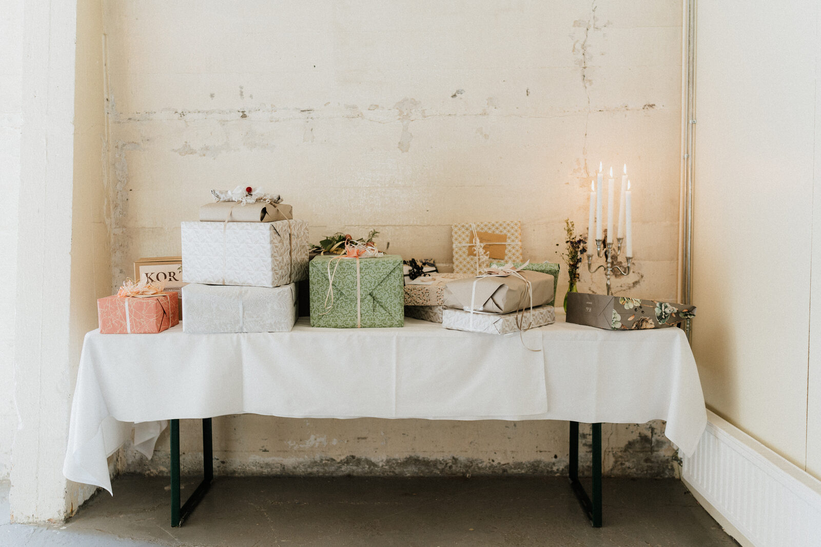 Gift table set up for an event at ÆGIR 220